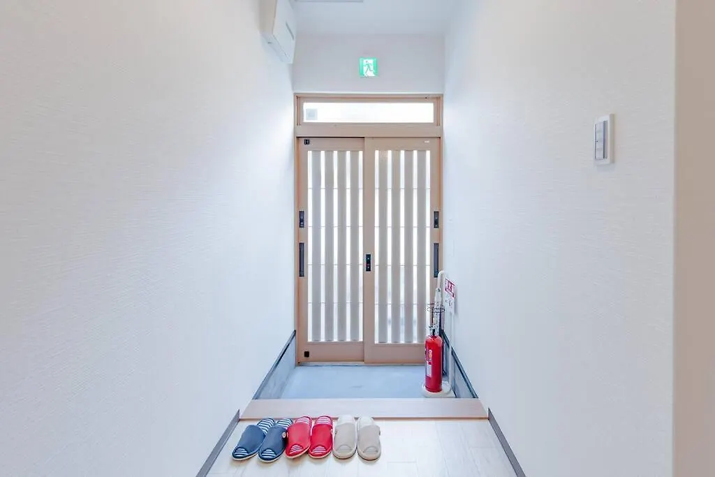 Apartment Fortune House*難波日本橋天王寺直結 *3名までの一戸建て* Osaka